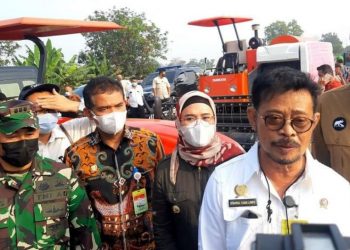 Mentan SYL penuhi janji bantuan Alsintan di Indramayu
