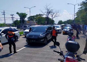 Polisi Operasikan Lagi Check Point Kendaraan di Zona Merah Covid-19