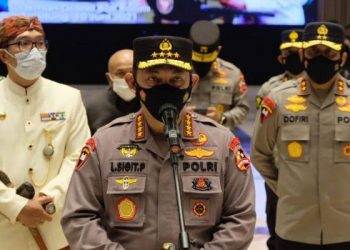 Kapolri Ingatkan Warga Bandung Disiplin Prokes Usai Divaksin