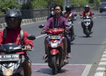 › Pelanggaran Lalu Lintas Pakai Poin, Sanksinya SIM Bisa Dicabut