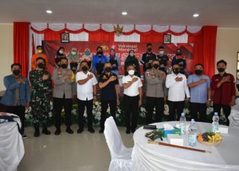 Vaksinasi Merdeka Serentak Sinergitas Polri bersama Mahasiswa , BEM dan OKP di Tarakan