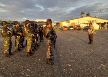 TNI-Polri Lakukan Pengamanan Pembukaan Cabor Aeremodeling