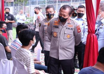 Kapolda Sumsel Tinjau Vaksinasi Warga Binaan Rutan Kelas 1 Pakjo Palembang
