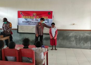 Kegiatan SI IPAR Binmas Noken Deiyai Warnai Proses Belajar Anak-anak SD Inpres 02 Tigi Kab. Deiyai