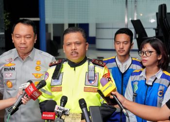 Dari Jalan Raya ke Parlemen: Polri Dapat Penghargaan atas Dedikasi di Mudik 2025