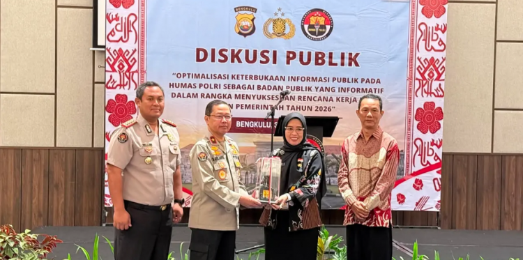 Transformasi Digital dan Literasi Informasi: Pesan Penting dalam Diskusi Publik Humas Polri di Bengkulu